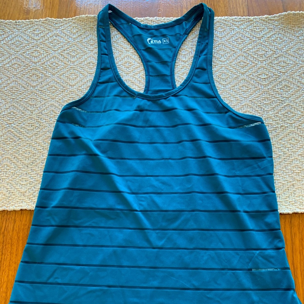 Zyia Havana tank in spruce -XS . EUC.